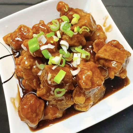 19. Black Vinegar Sauce Pork Ribs 鎮江骨